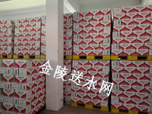 六合区哇哈哈瓶装水